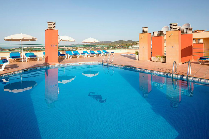 Costa Brava: Beachside Stay